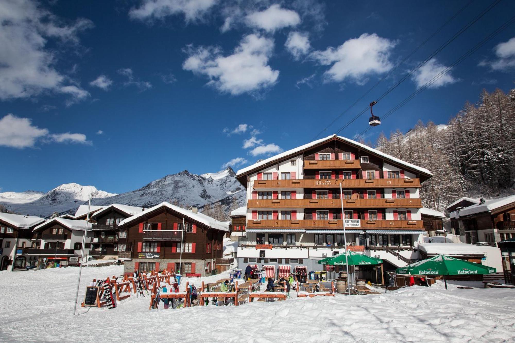 Hotel The Larix Ski-In Ski-Out Зас-Фе Экстерьер фото