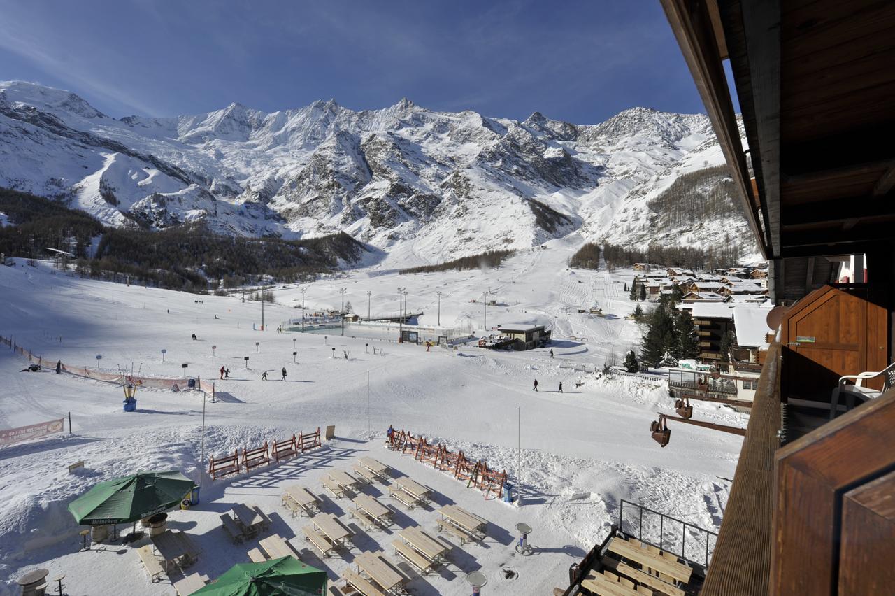Hotel The Larix Ski-In Ski-Out Зас-Фе Экстерьер фото
